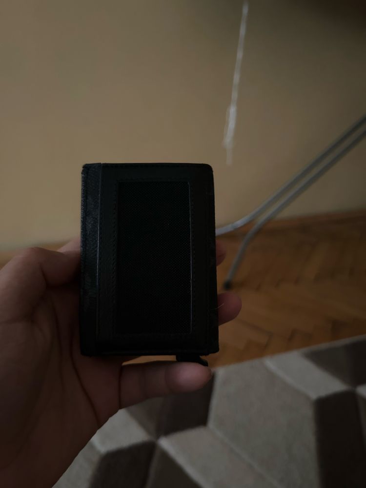 Портмоне на Louis Vuitton