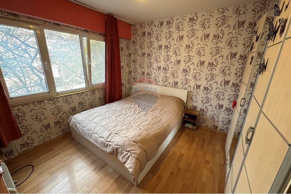 Двустаен апартамент с отделна кухня