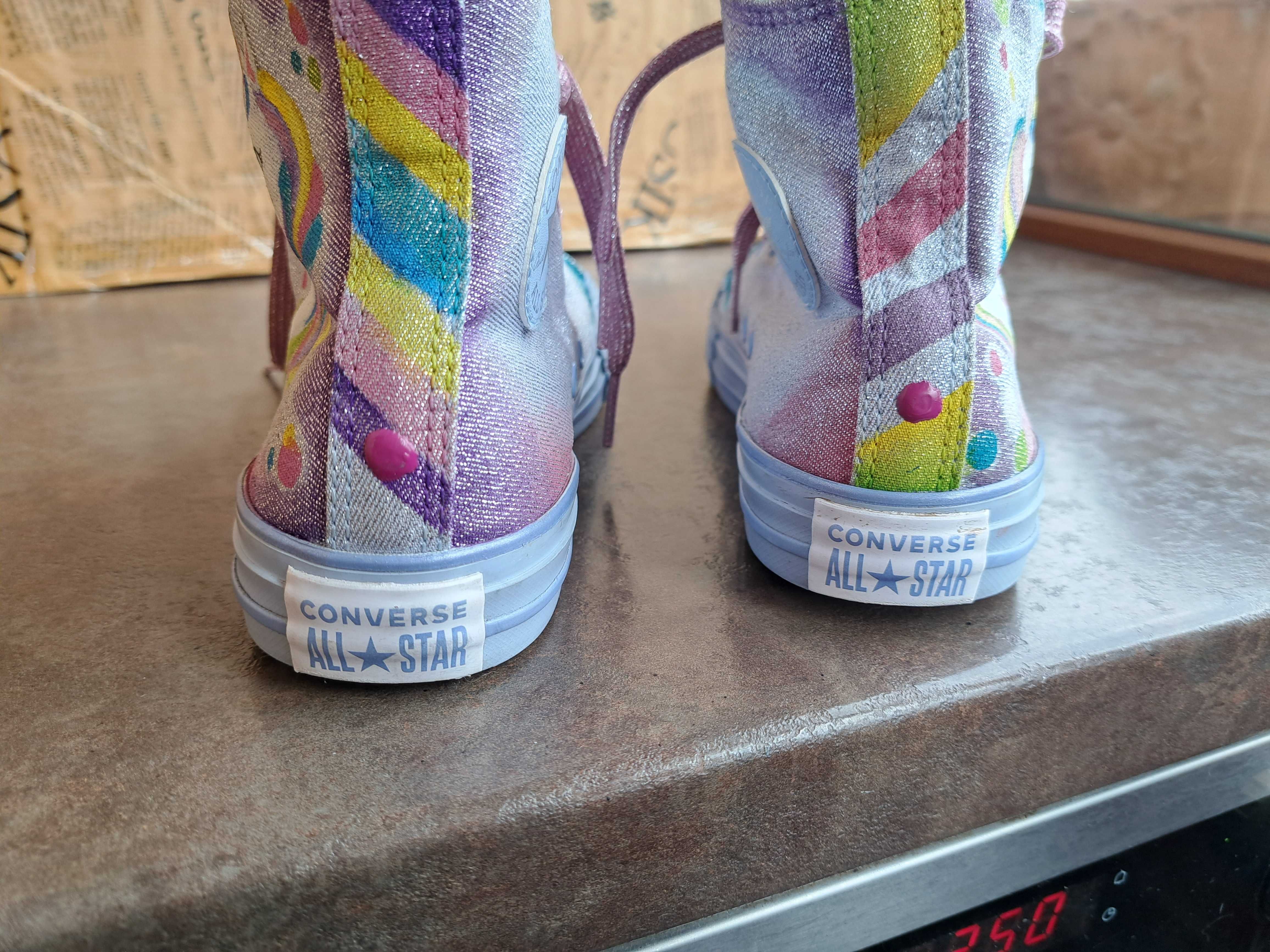 детски кецове,гуменки,спортни обувки,маратонки,Converse,35,за момиче