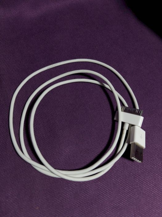 Чёрный Apple iPhone 4s