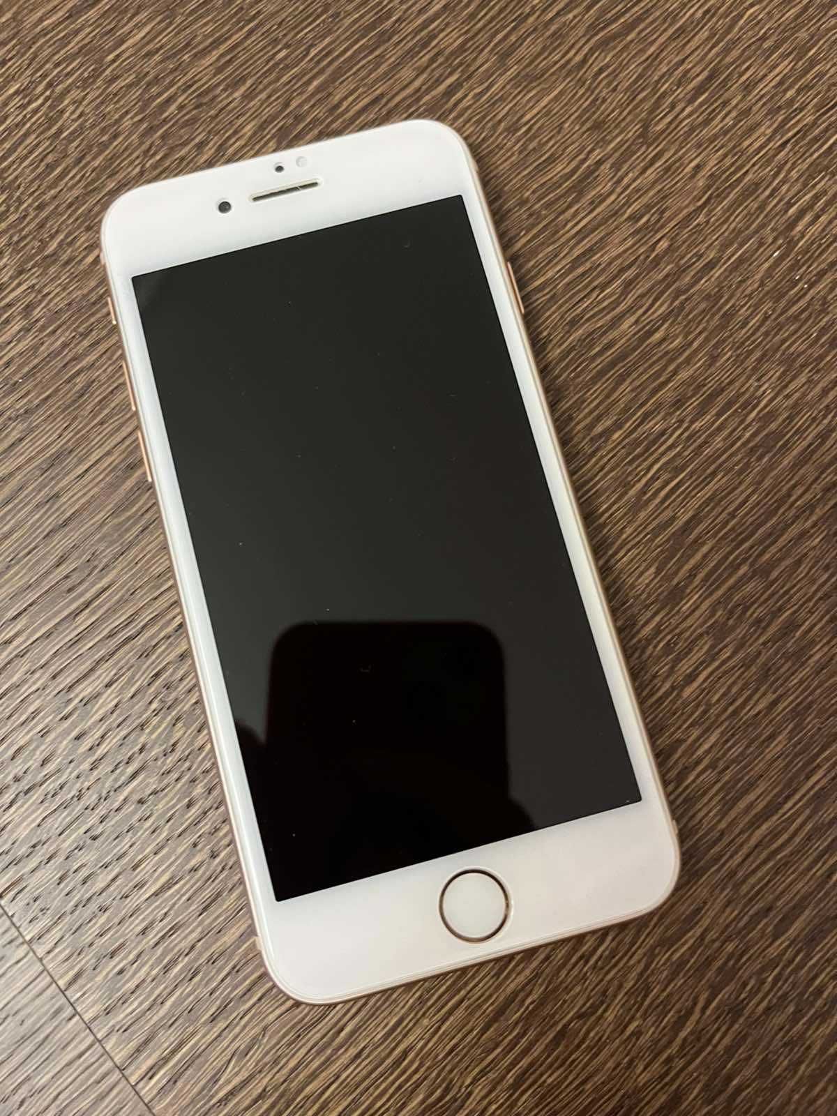 iPhone 8 Rose gold