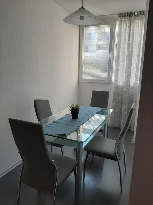 Дава се под наем Тристаен апартамент в Пловдив, Въстанически - 90 кв.м за 500 € - Снимка #9