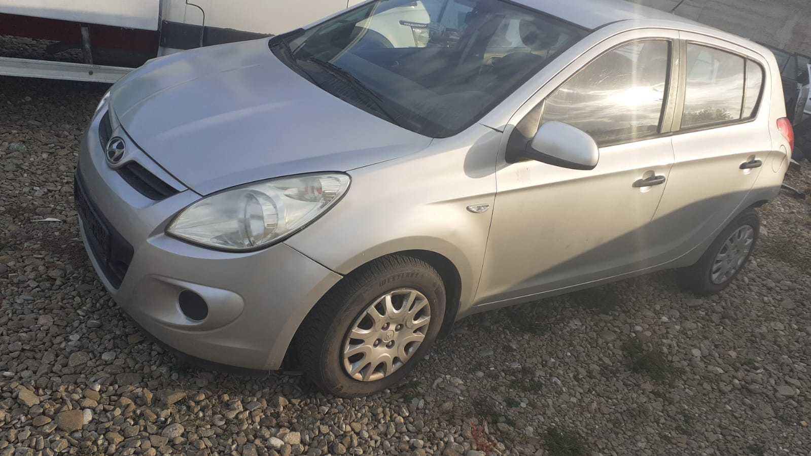 Roti de iarna pe 14 Hyundai I20