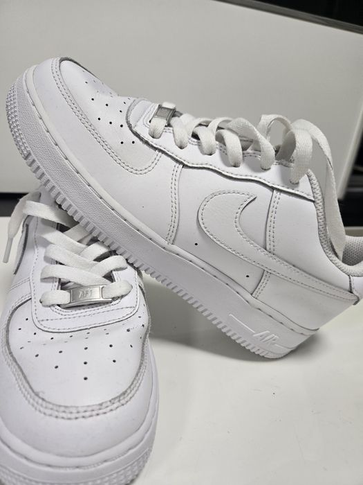 Маратонки NIKE Air Force 1  39