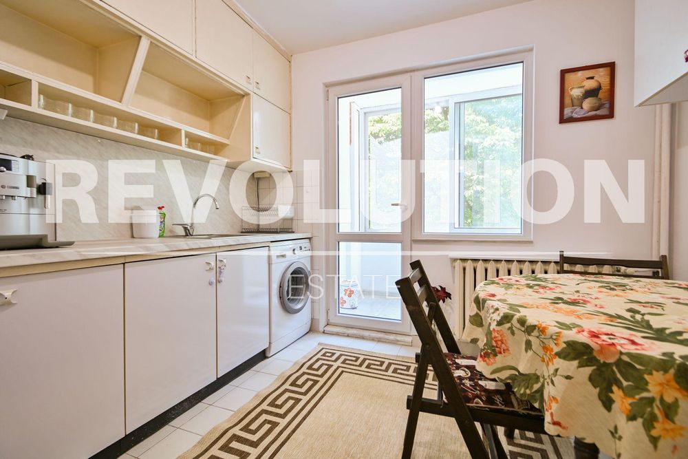 Тристаен апартамент в ж.к. Дианабад