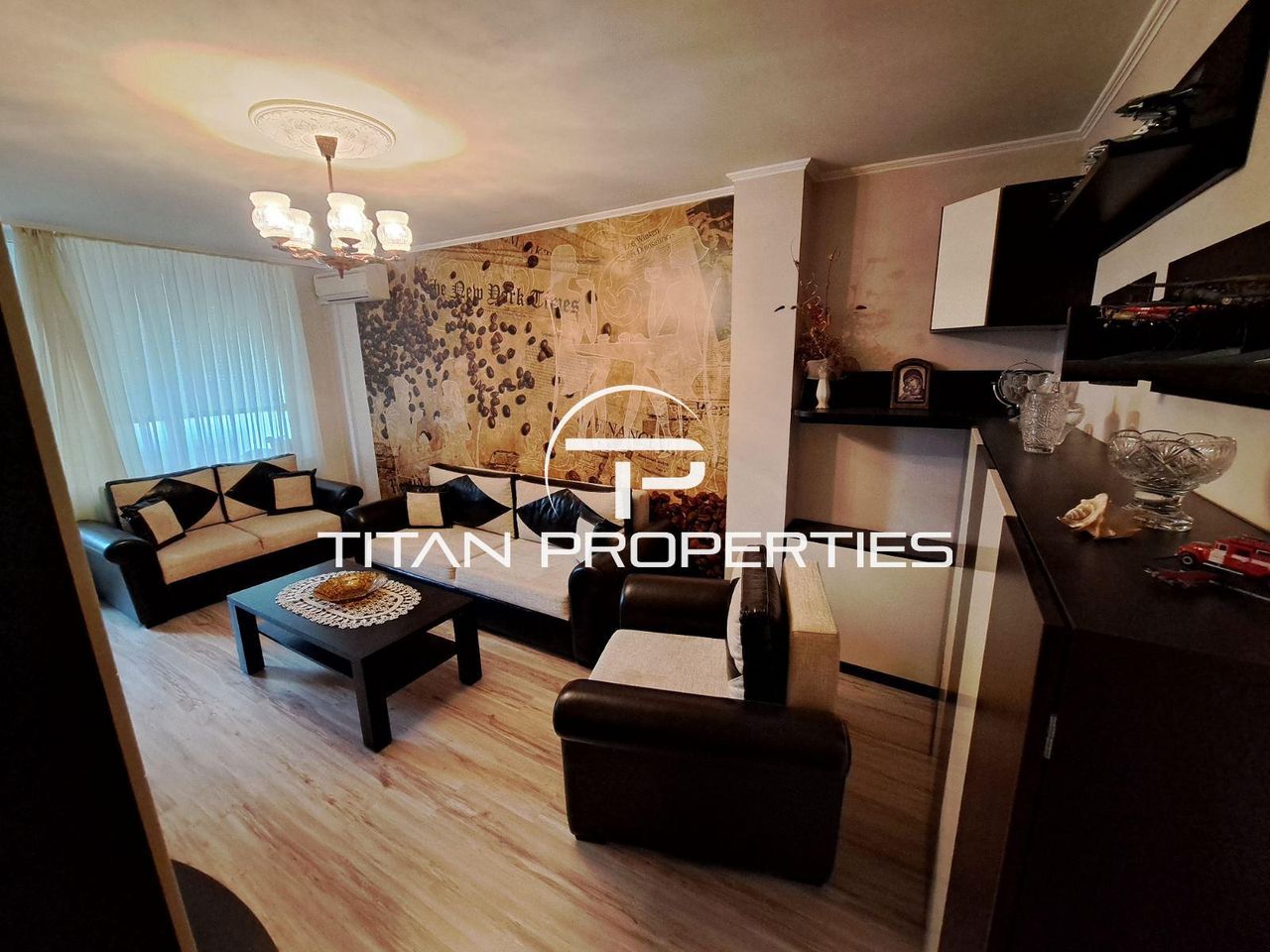 Продава се Тристаен апартамент в Пловдив, Каменица 2 - 68 кв.м за 1971 €/кв.м - Снимка #1