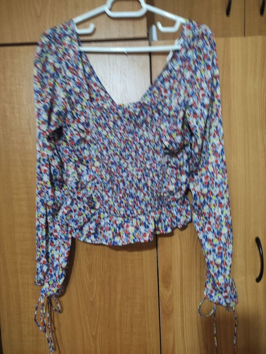 Vând bluză damă H&M