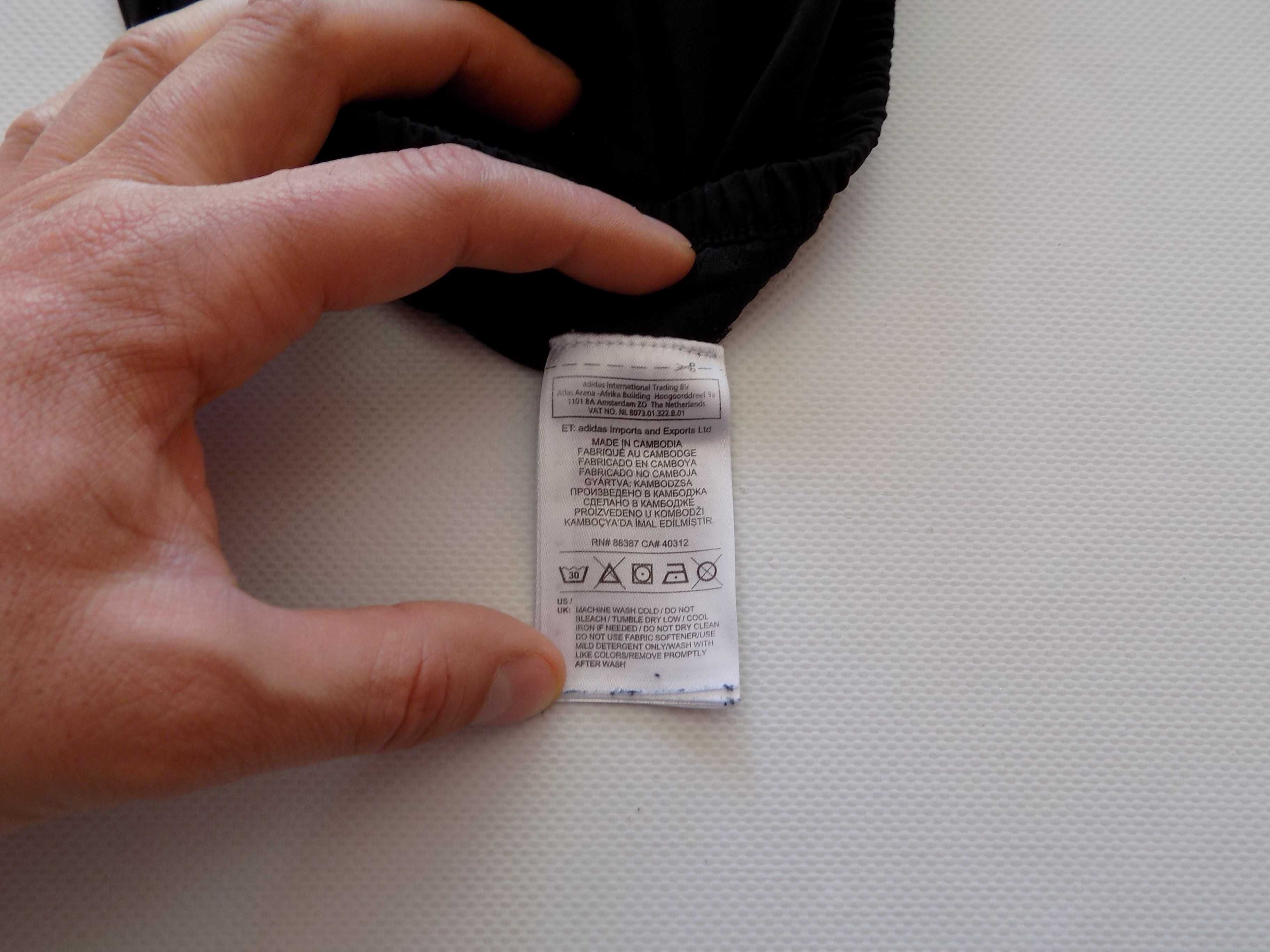 клин adidas шорти долнище анцунг оригинал мъжки фитнес спорт крос L