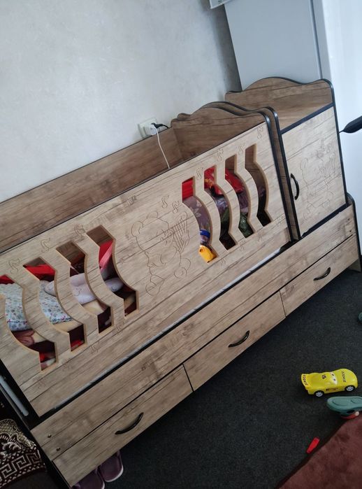 Продается детская кроватка