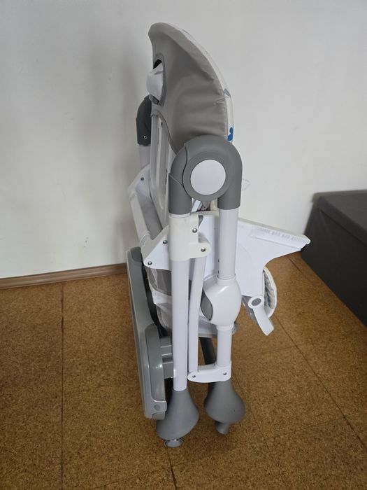 Cangaroo Mint-детски стол за хранене