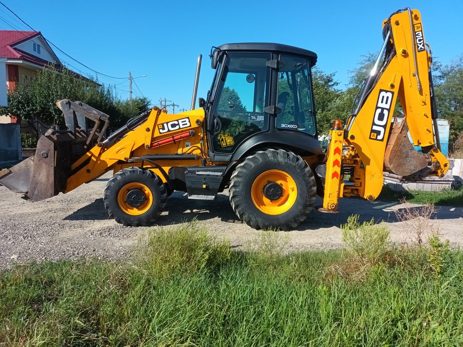 Buldoexcavator JCB3CX