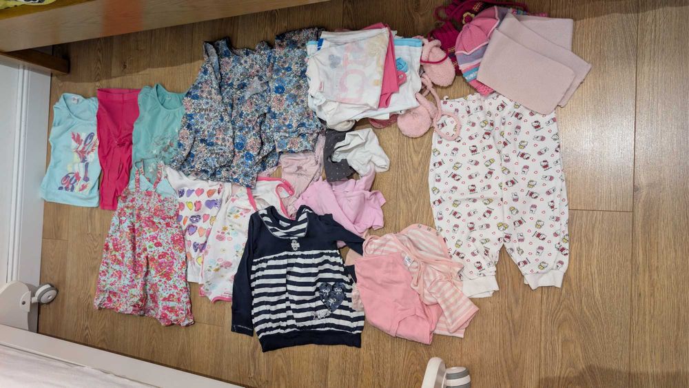 Lot haine fetite, marimea 82-94