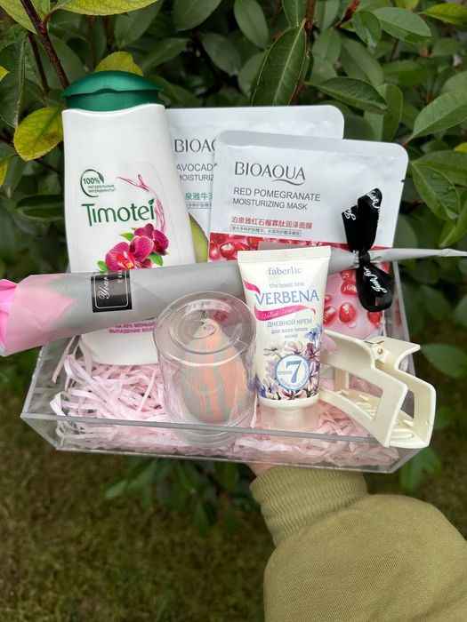 8- mart karparativ va bayramlar uchun tayyor naborlar