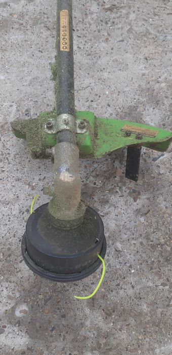 Vând motocoasă electrică