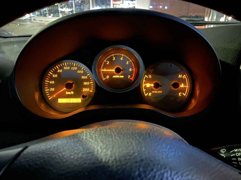 Toyota rav 4.