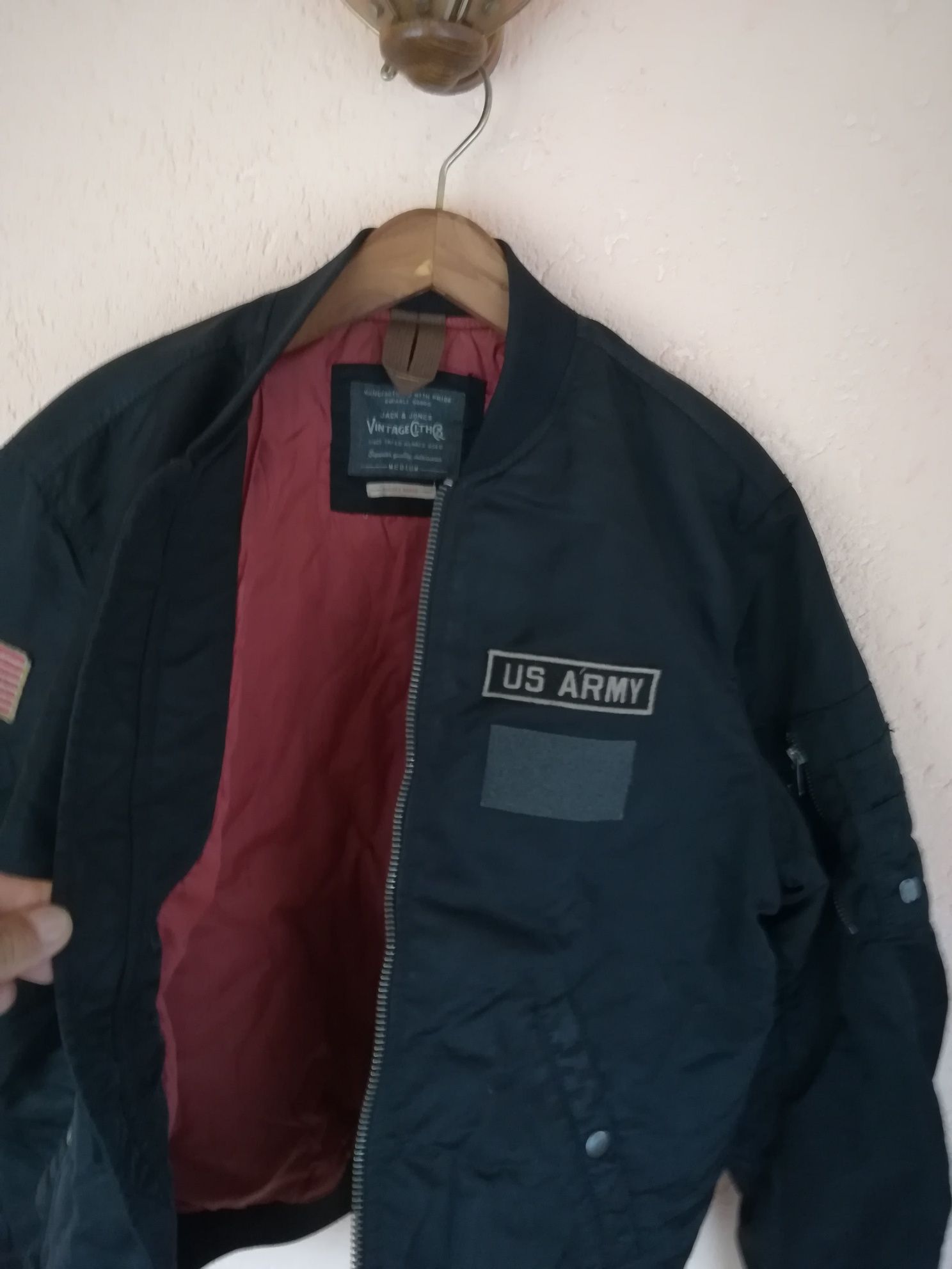 Geaca bărbați Jack&Jones M bomber