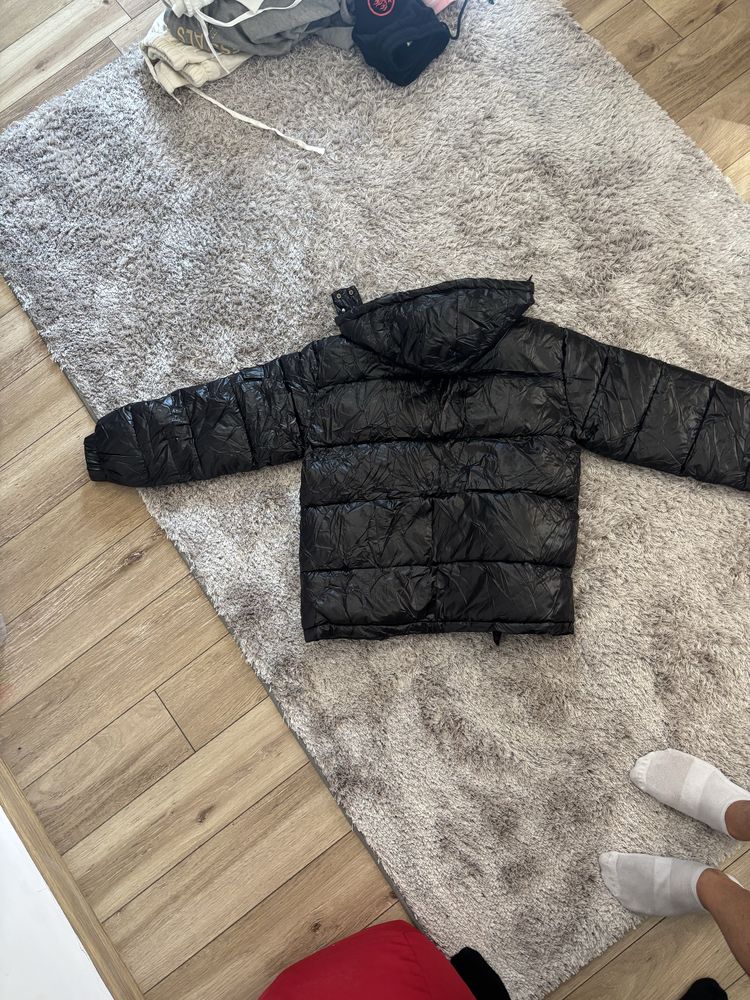 Moncler Maya designer