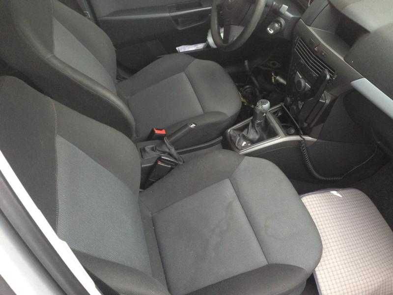 Опел Астра 1.7 cdti / Opel Astra 1.7 cdti на части