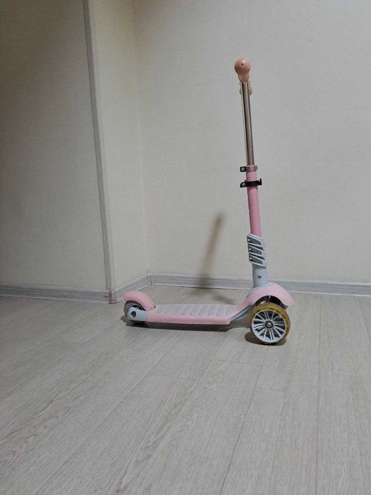 Коляска зимняя , коляска летняя , самокат , стульчик для кормления