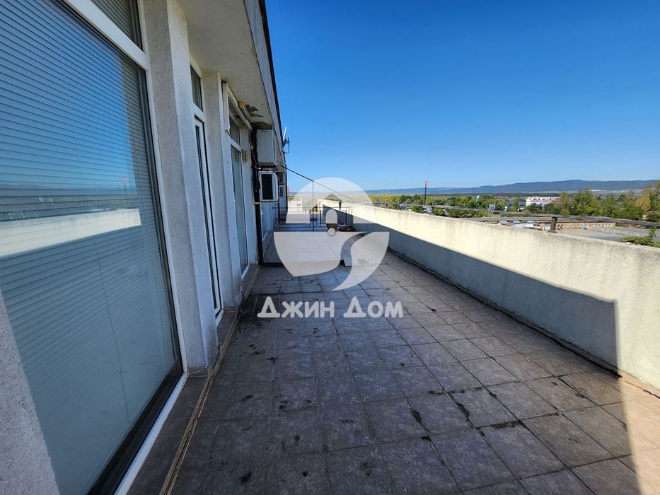 Продава се Двустаен апартамент в к.к. Слънчев бряг - 77 кв.м за 908 €/кв.м - Снимка #10