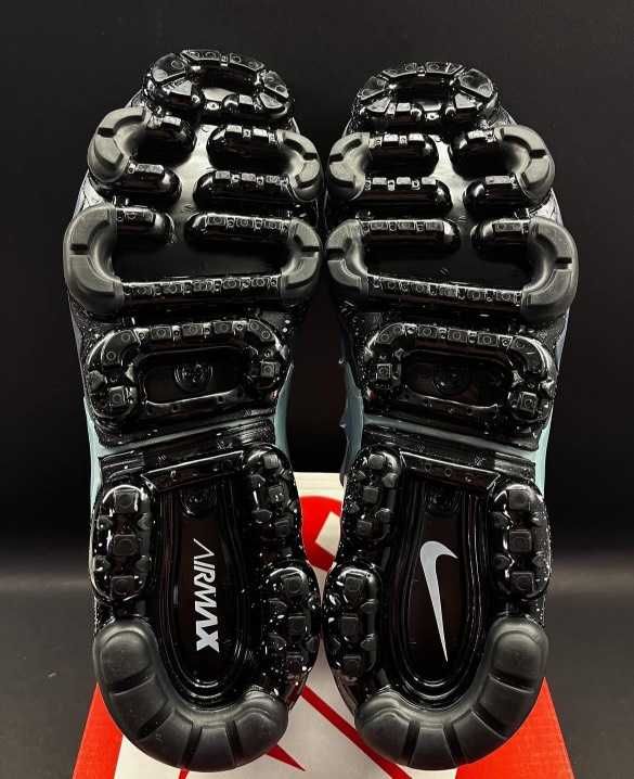 Мъжки Маратонки Nike Air Vapormax Plus Blizzard
