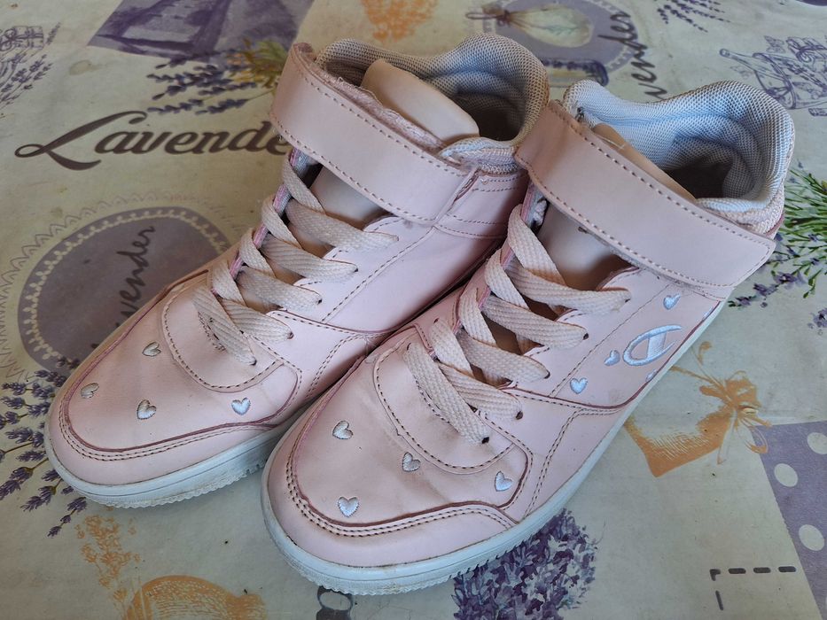 Дамски високи зимни кецове - номер 39