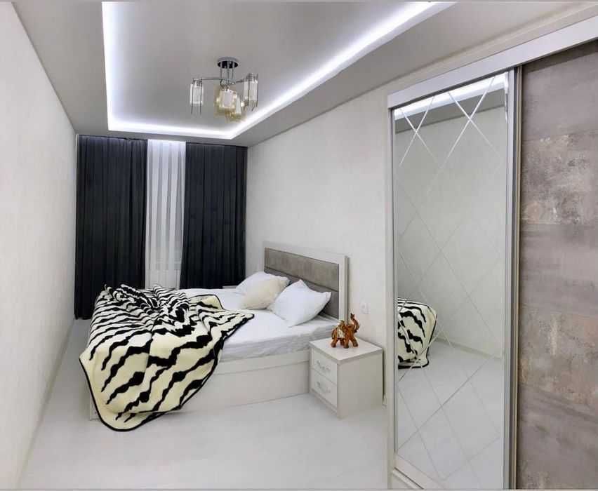 Срочно!! Шикарная 2х комнатная кв в центре города Новомосковская