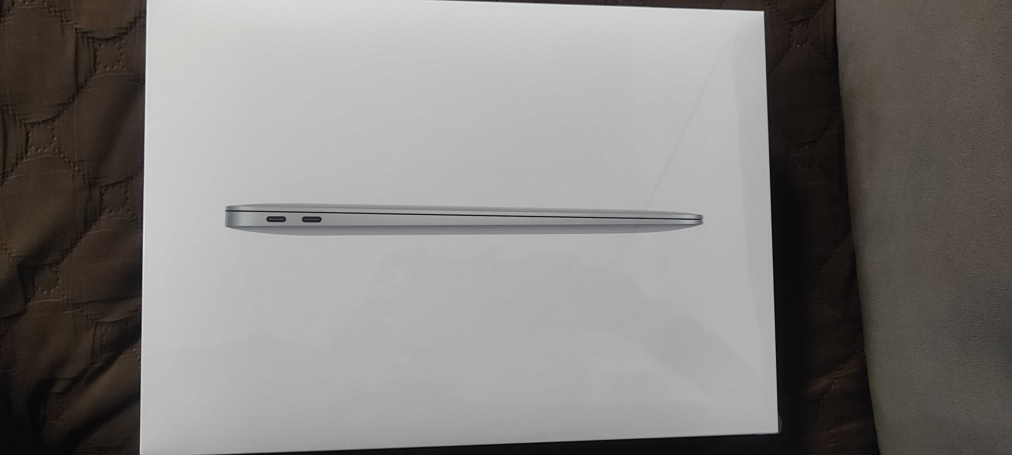 Лап топ Apple MacBook 13,3 M1 чип