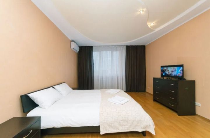 Проспект Сарыарка 11, 2часа 2000