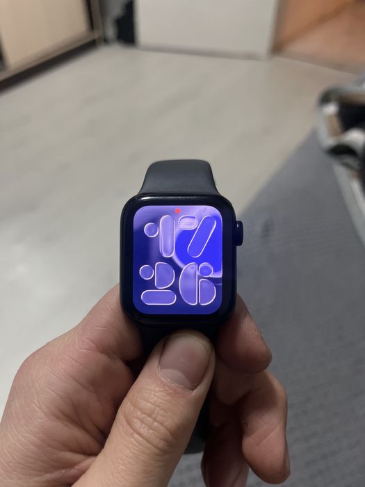 Продам apple watch SE 40mm