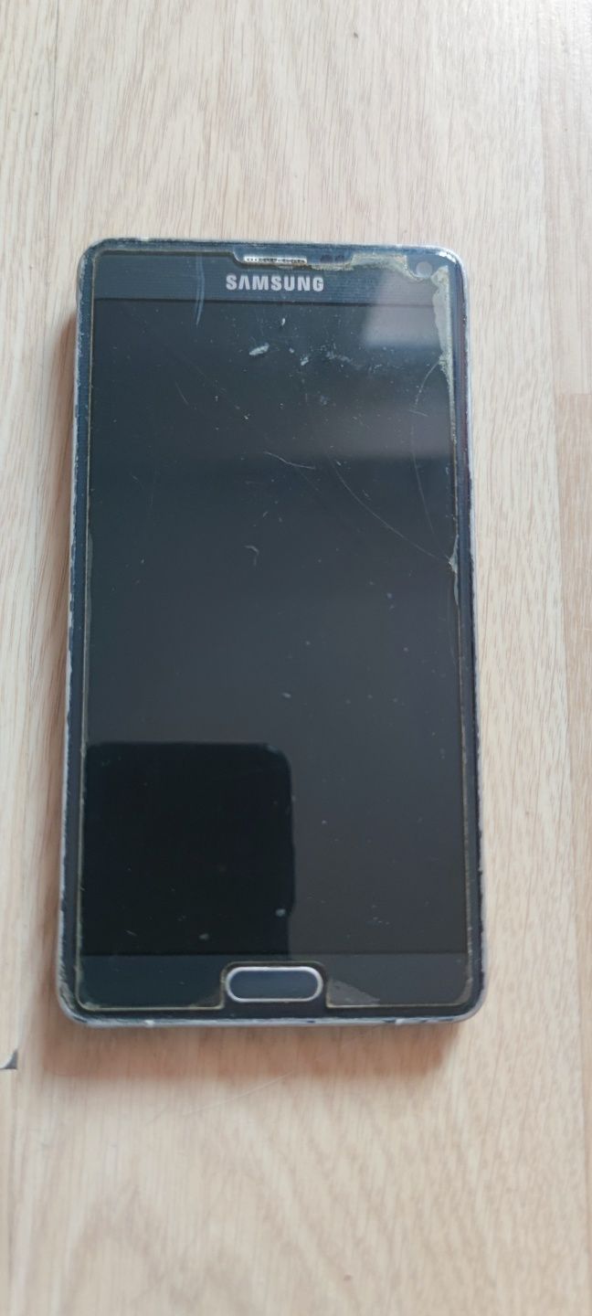 Samsung galaxy note 4 оригинален с писалка