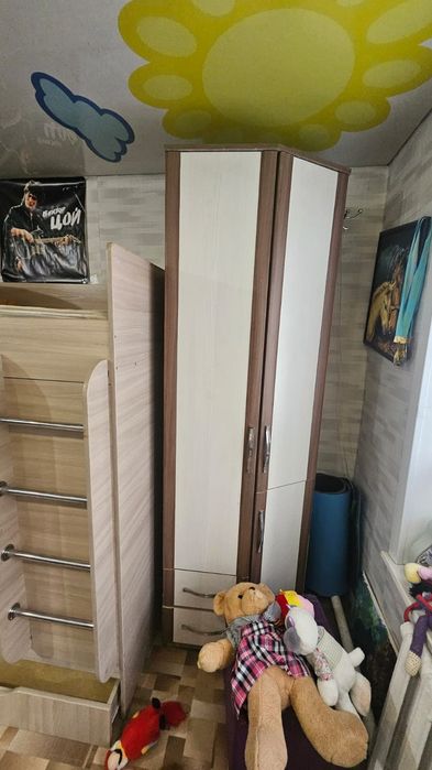 Кровать двух ярусная