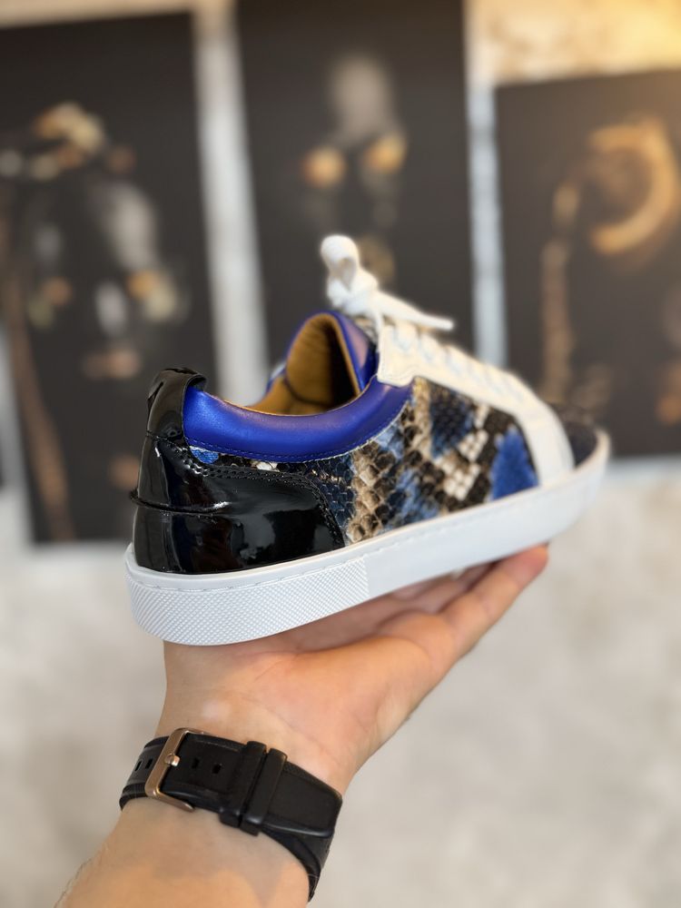 Adidasi Barbati Christian Louboutin Purple!