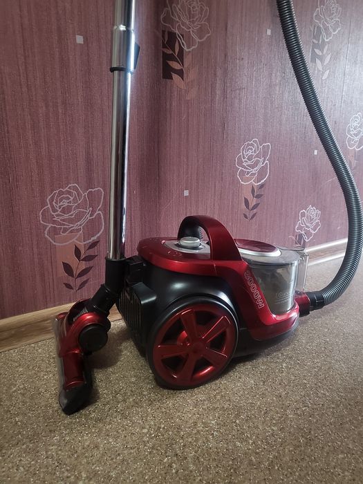 Продам пылесос рабочий