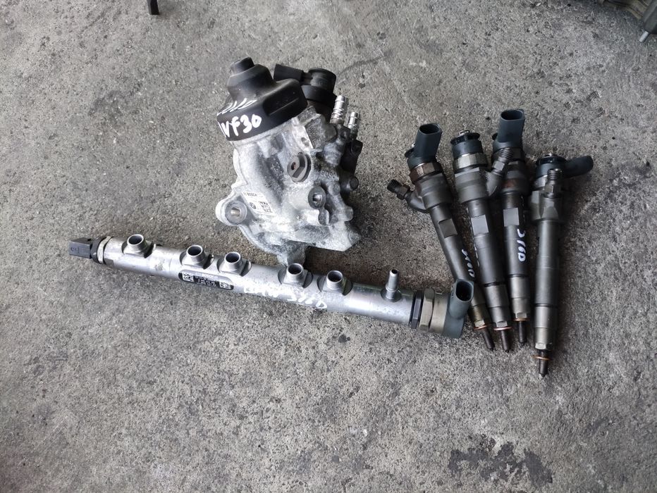 Комплект Дюзи,помпа и рейл за BMW N47 1.6d