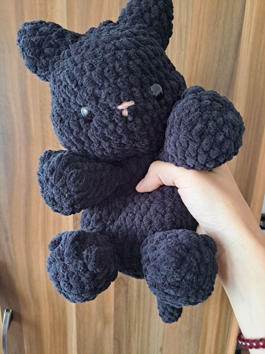 Pisicuță croșetată manual