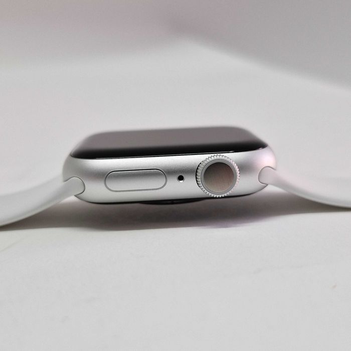 Liquid Money vinde - Apple Watch Series 8 GPS, 41 mm (Midnight )