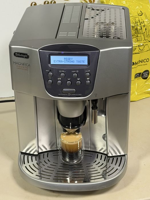 Кафемашина кафе автомат delonghi magnifica pronto с гаранция