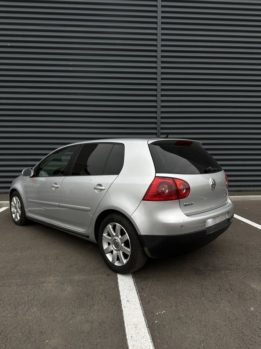 Volkswagen Golf 2.0TDI Automat