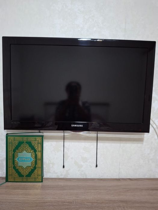 Продам телевизор samsung