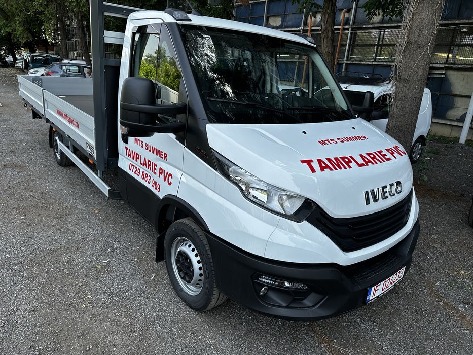 Autocolante,Colantare,Inscriptionare,Steag,Panouri publicitare,Benere