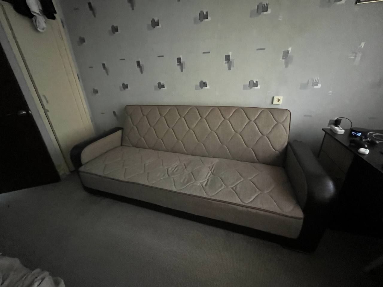 Продам диван б/у