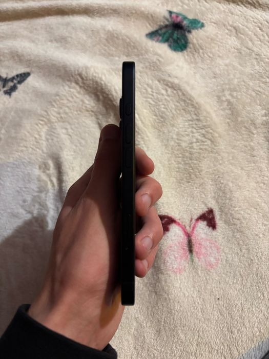 Iphone 16 negru 128gb