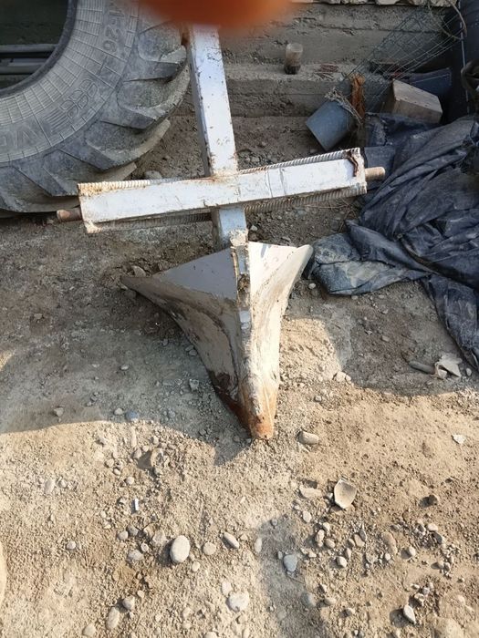 Zudlik bilan sotilmoqda Oʻq ariq olgich 3 mln