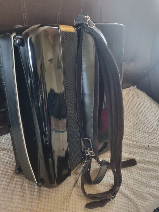 Acordeon Hohner Atlantic IV