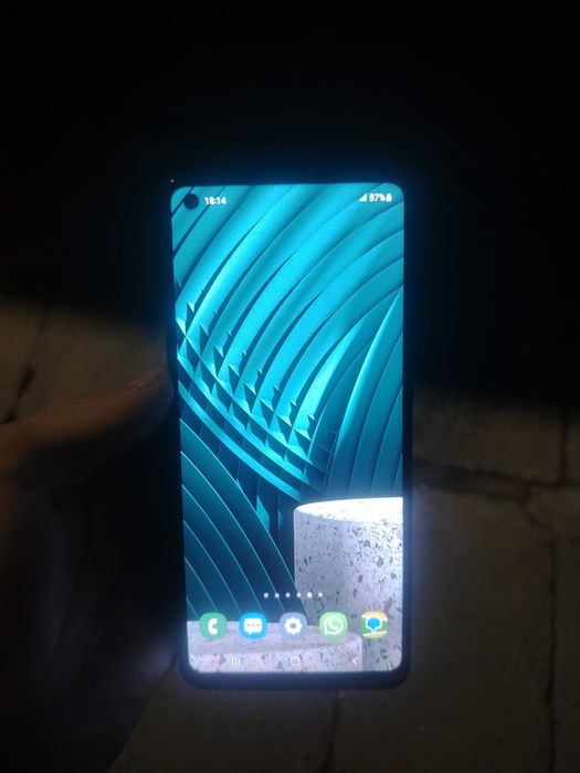 Продам телефон самсунг