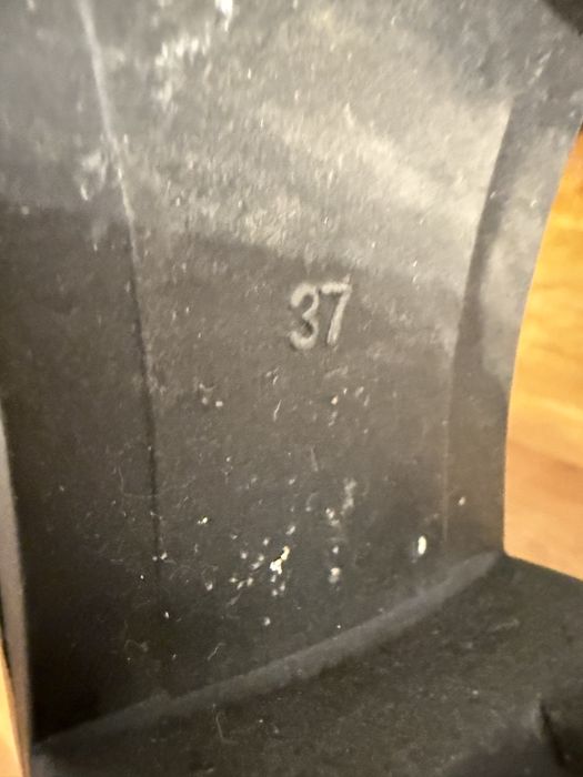 Дамски високи ботуши с грайфер 37 номер