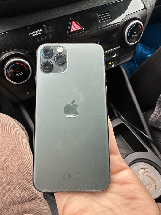 Продам айфон 11про