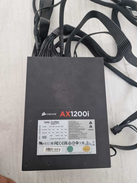 Sursa Corsair AX1200i