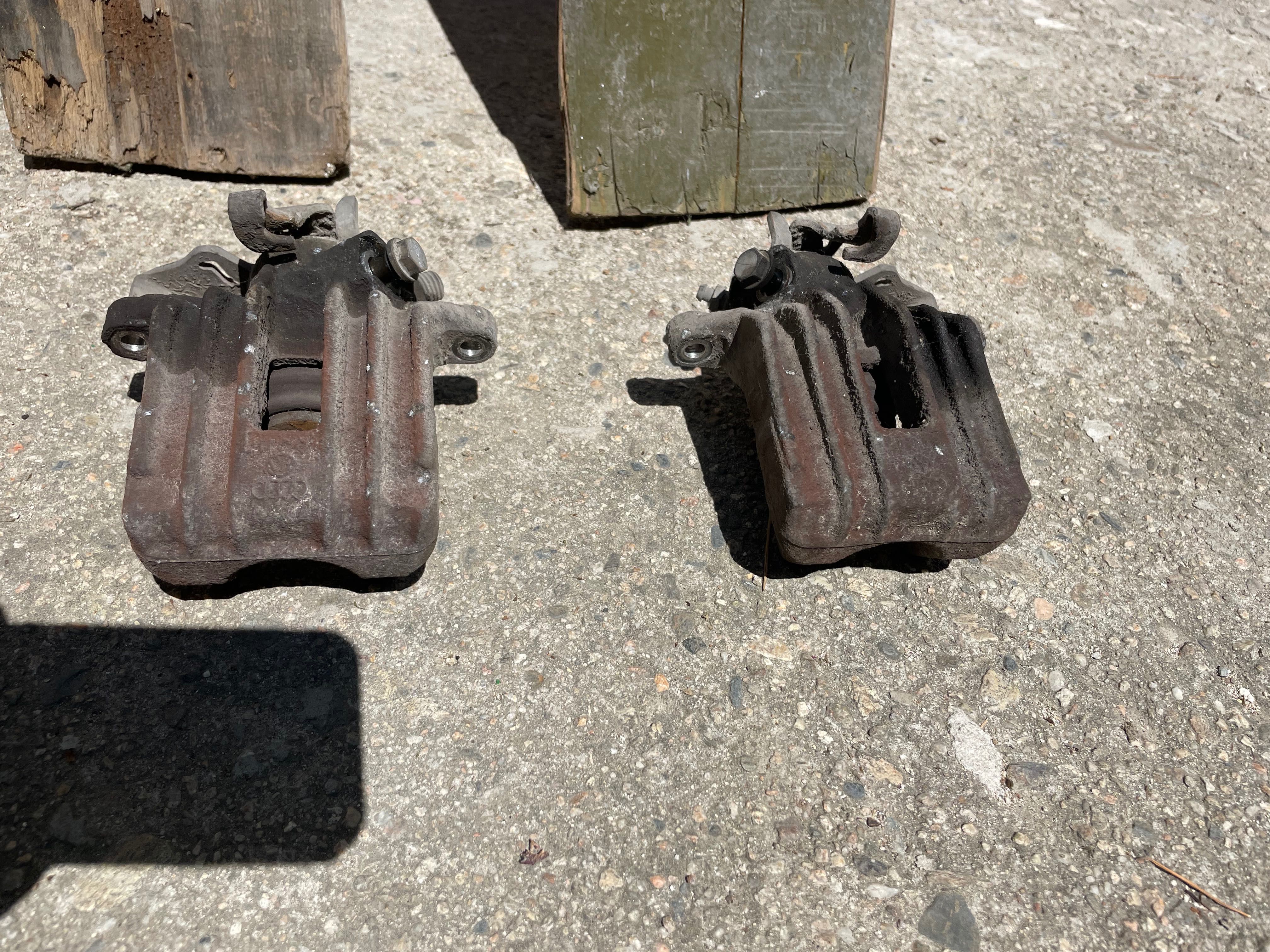 Задни спирачни апарати Audi A3 Golf 4 Seat Skoda